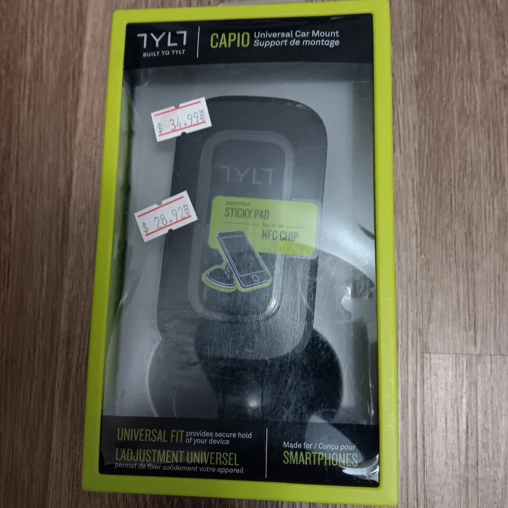 Capio Universal Car Mount - Black
